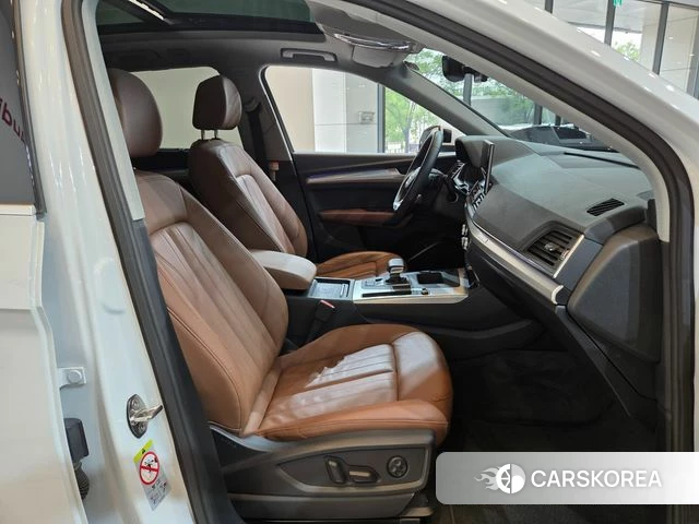 Audi Q5 (FY) 2023 Белый из Кореи, фото 2