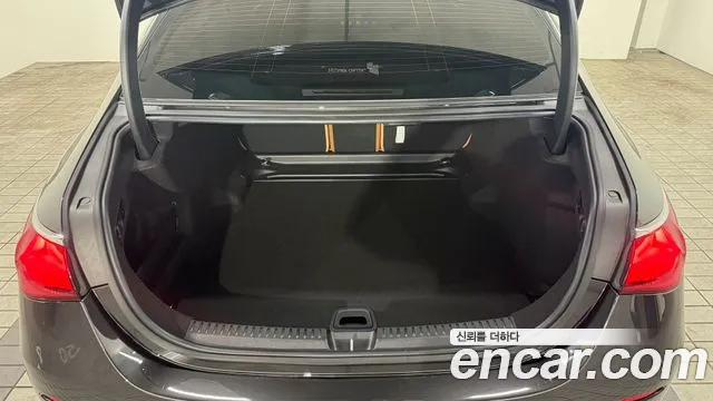 Mercedes-Benz E-Class W214 2024 Серый из Кореи, фото 2