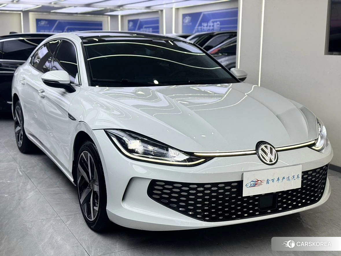 Volkswagen Lingdu 2023 Белый из Китая, фото 2