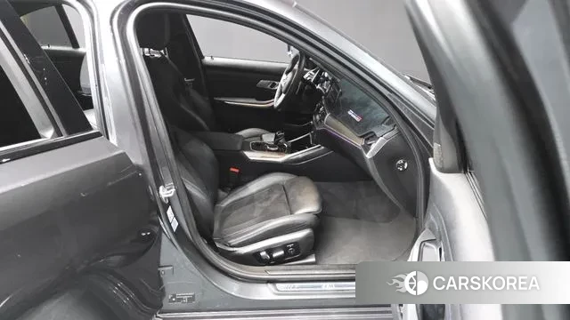 BMW 3 Series (G20) 2020 Серый из Кореи, фото 2