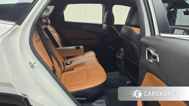 Kia Sportage 5th Generation 2022 Белый из Кореи, фото 2