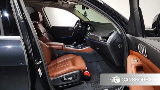 BMW X5 (G05) 2022 Черный из Кореи, фото 2