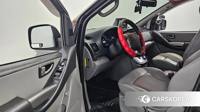 Hyundai The New Grand Starex 2018 Черный из Кореи, фото 2