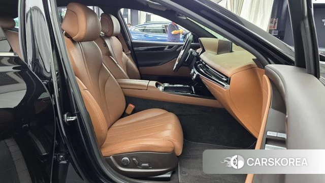 Genesis G80 (RG3) 2022 Черный из Кореи, фото 2