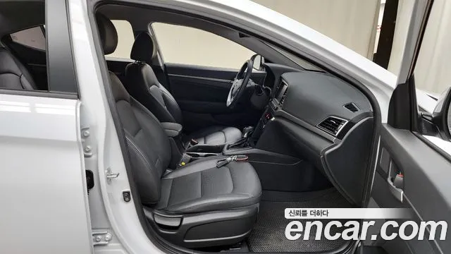 Hyundai Avante AD id 2680211 из Кореи 2