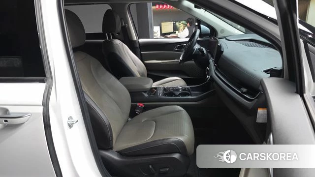 Kia The New Carnival 4th Generation 2024 Белый из Кореи, фото 2