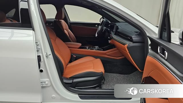 Kia The New K5 3rd generation 2024 Белый из Кореи, фото 2
