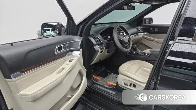 Ford Explorer 2019 Черный из Кореи, фото 2