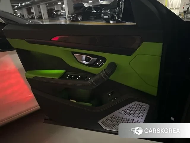Lamborghini Urus 2022 Фиолетовый из Кореи, фото 2
