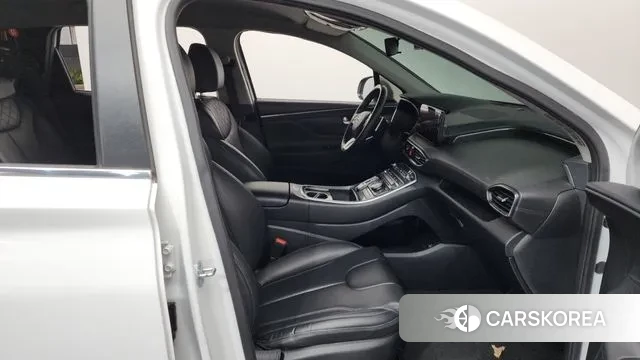 Hyundai The New Santa Fe 2022 Белый из Кореи, фото 2