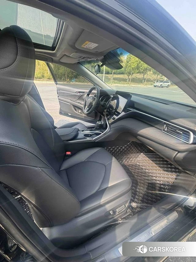 Toyota Camry 2023 Черный из Китая, фото 2