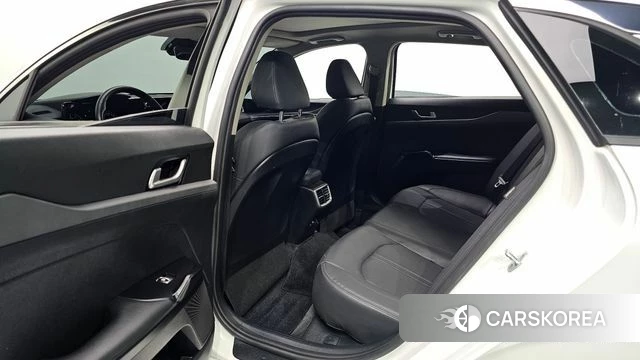 Kia K5 3rd generation 2022 Белый из Кореи, фото 2