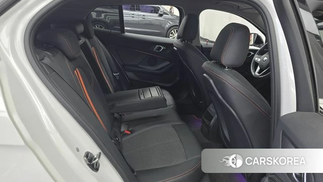 BMW 1 Series (F40) 2020 Белый из Кореи, фото 2