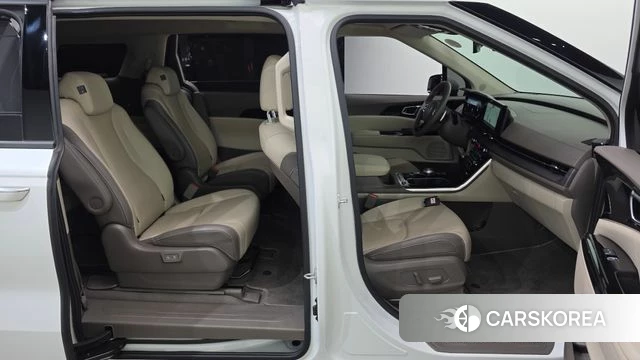 Kia Carnival 4th generation 2023 Белый из Кореи, фото 2