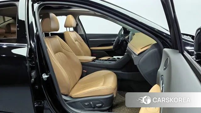 Hyundai Sonata (DN8) 2019 Черный из Кореи, фото 2