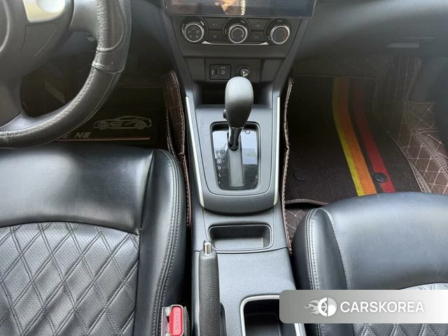 Nissan Xuan Yi 2023 Черный из Китая, фото 2