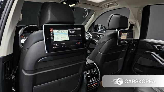 BMW X7 (G07) 2022 Черный из Кореи, фото 2