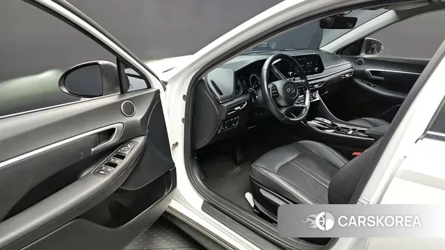 Hyundai Sonata Hybrid (DN8) 2021 Белый из Кореи, фото 2