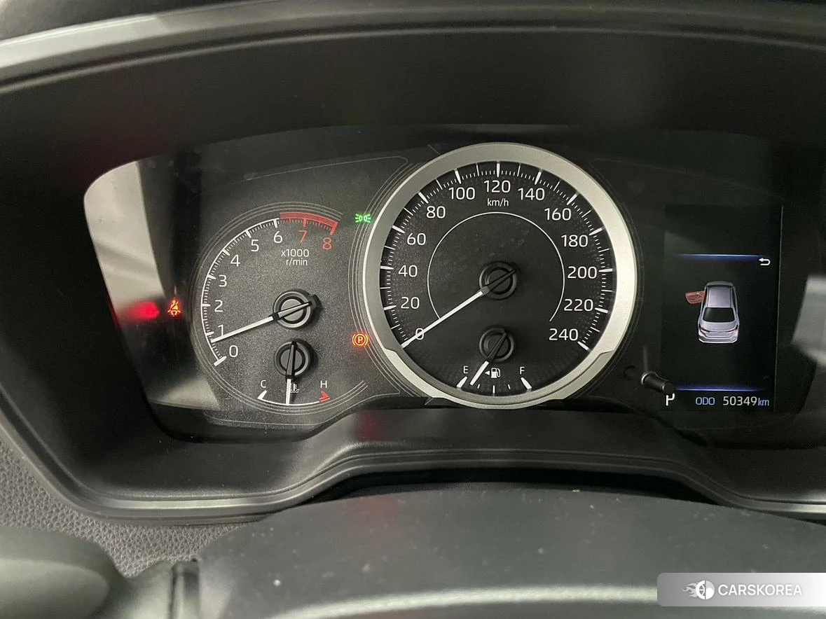 Toyota Corolla 2021 Белый из Китая, фото 2