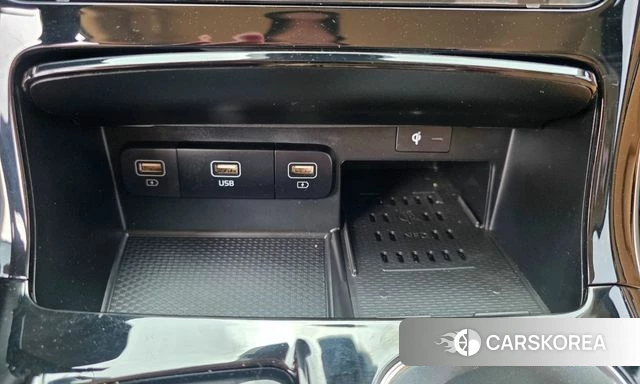 Kia Carnival 4th generation 2023 Черный из Кореи, фото 2