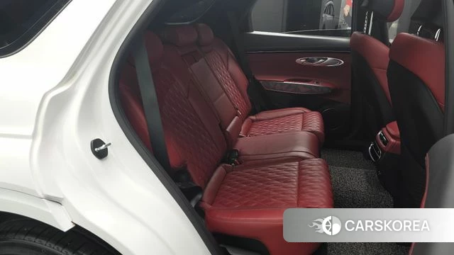 Genesis GV70 2022 Белый из Кореи, фото 2