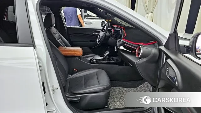 Chevrolet (GM Daewoo) Trax Crossover 2023 Белый из Кореи, фото 2