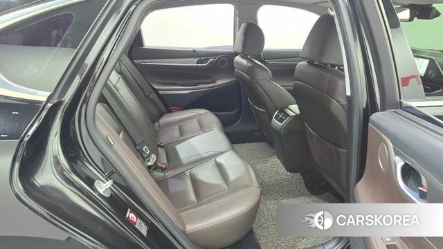 Hyundai Grandeur IG 2018 Черный из Кореи, фото 2