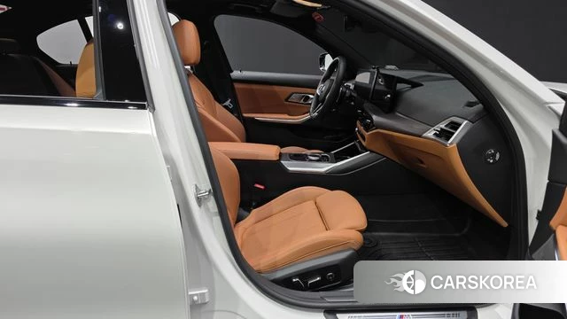 BMW 3 Series (G20) 2025 Белый из Кореи, фото 2