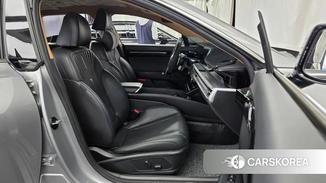 Hyundai Grandeur (GN7) 2023 Серебряный из Кореи, фото 2