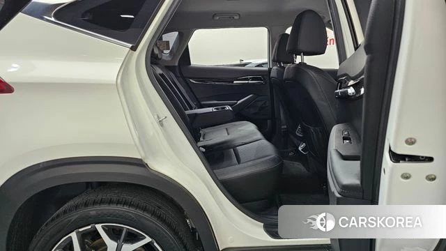 Kia Seltos 2021 Белый из Кореи, фото 2