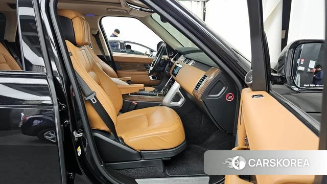 Land Rover Range Rover 4th Generation 2021 Черный из Кореи, фото 2