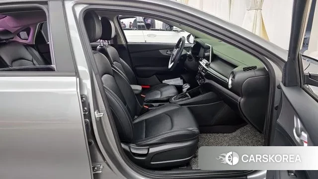 Kia Come New K3 2020 Серый из Кореи, фото 2