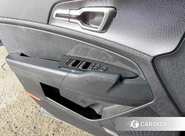 Kia The New Sportage 5th Generation Hybrid 2024 Черный из Кореи, фото 2