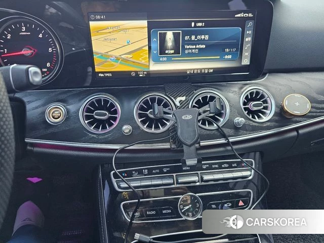 Mercedes-Benz E-Class W213 2018 Черный из Кореи, фото 2
