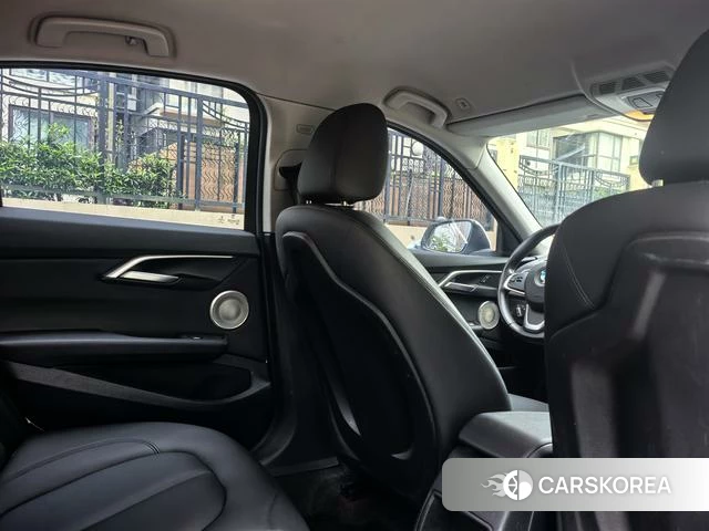 BMW 1 series 2021 Белый из Китая, фото 2