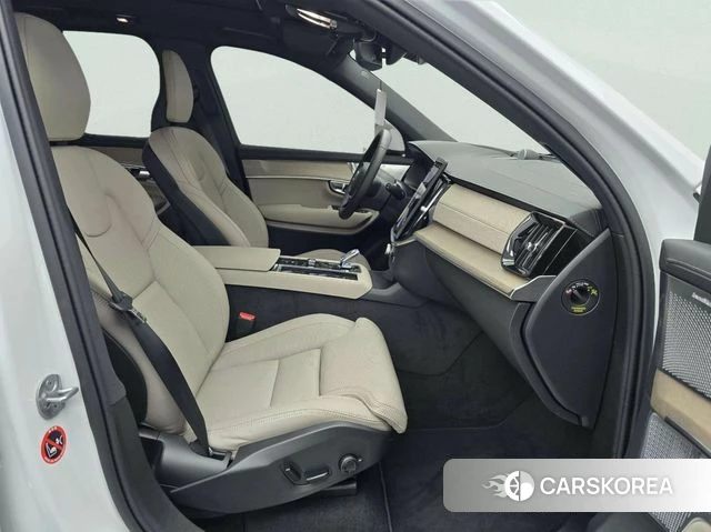 Volvo XC90 second Generation 2025 Белый из Кореи, фото 2