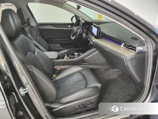 Kia K5 3rd generation 2023 Серый из Кореи, фото 2