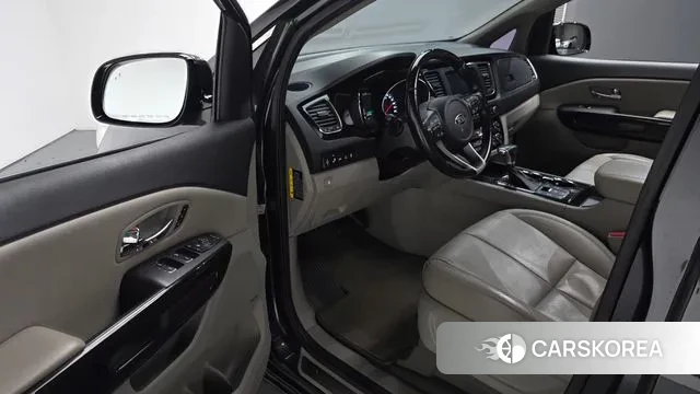 Kia All New Carnival 2018 Серый из Кореи, фото 2