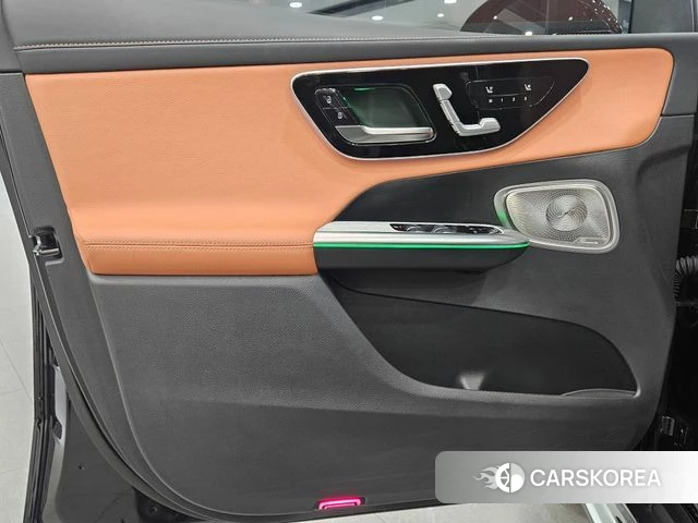 Mercedes-Benz GLC-Class X254 2024 Черный из Кореи, фото 2