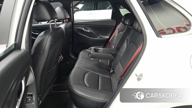 Hyundai i30 (PD) 2018 Белый из Кореи, фото 2