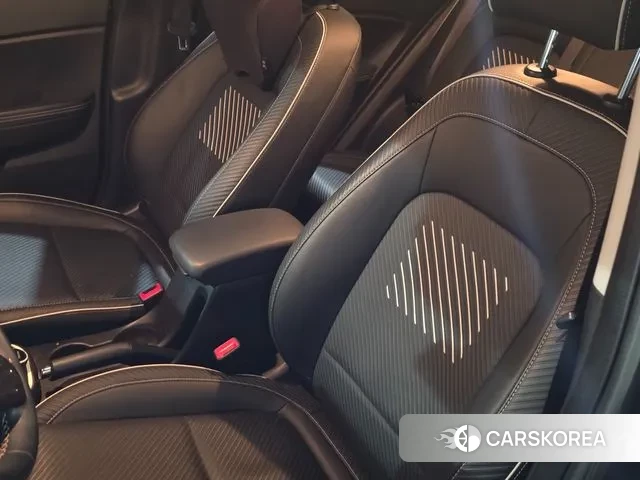 Hyundai Venue 2020 Серый из Кореи, фото 2