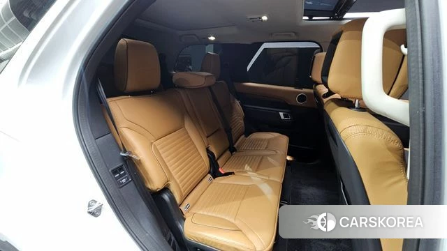 Land Rover Discovery 5 2018 Белый из Кореи, фото 2