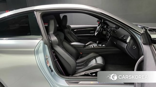 BMW M4 (F82) 2018 Серебряный из Кореи, фото 2