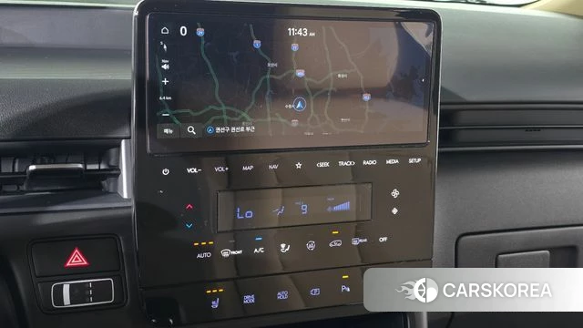 Hyundai Staria 2025 Белый из Кореи, фото 2