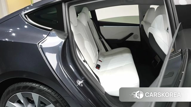 Tesla Model 3 2024 Синий из Кореи, фото 2