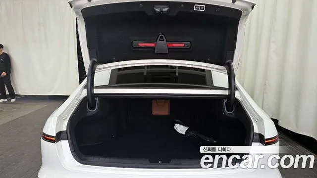 Hyundai Grandeur Hybrid (GN7) id 2538616 из Кореи 2