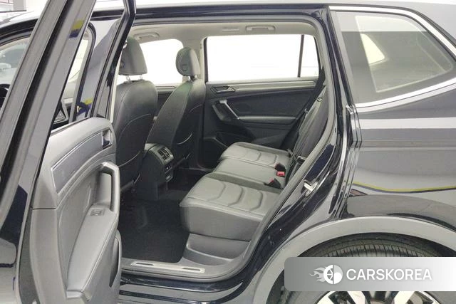 Volkswagen Tiguan L 2021 Черный из Китая, фото 2
