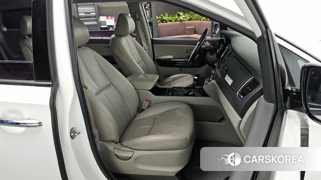 Kia All New Carnival 2018 Белый из Кореи, фото 2