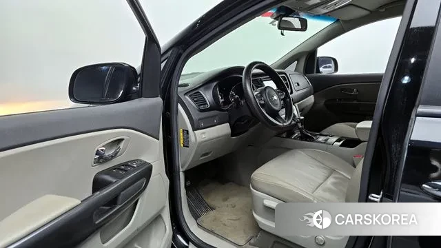 Kia All New Carnival 2018 Черный из Кореи, фото 2