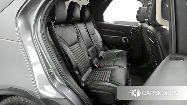 Land Rover Discovery 5 2018 Серый из Кореи, фото 2